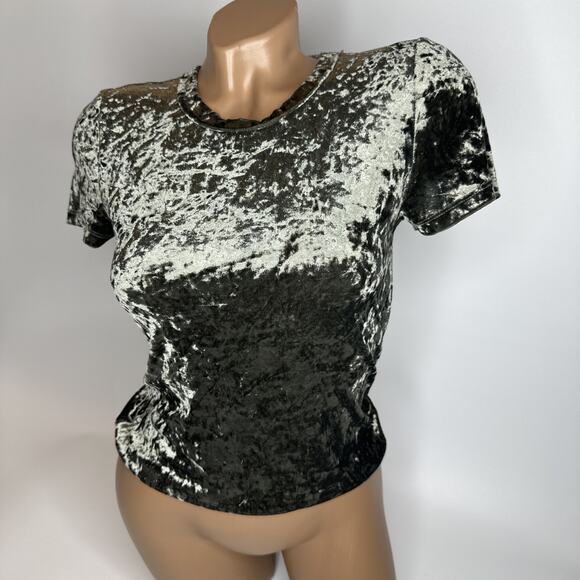 Free People Crushed Velvet Baby Tee XS Stretch Goth Grunge Witchy Soft Y2K Top - Picture 9 of 9